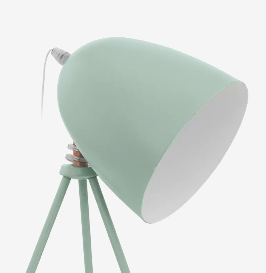 Tripod Table Lamp